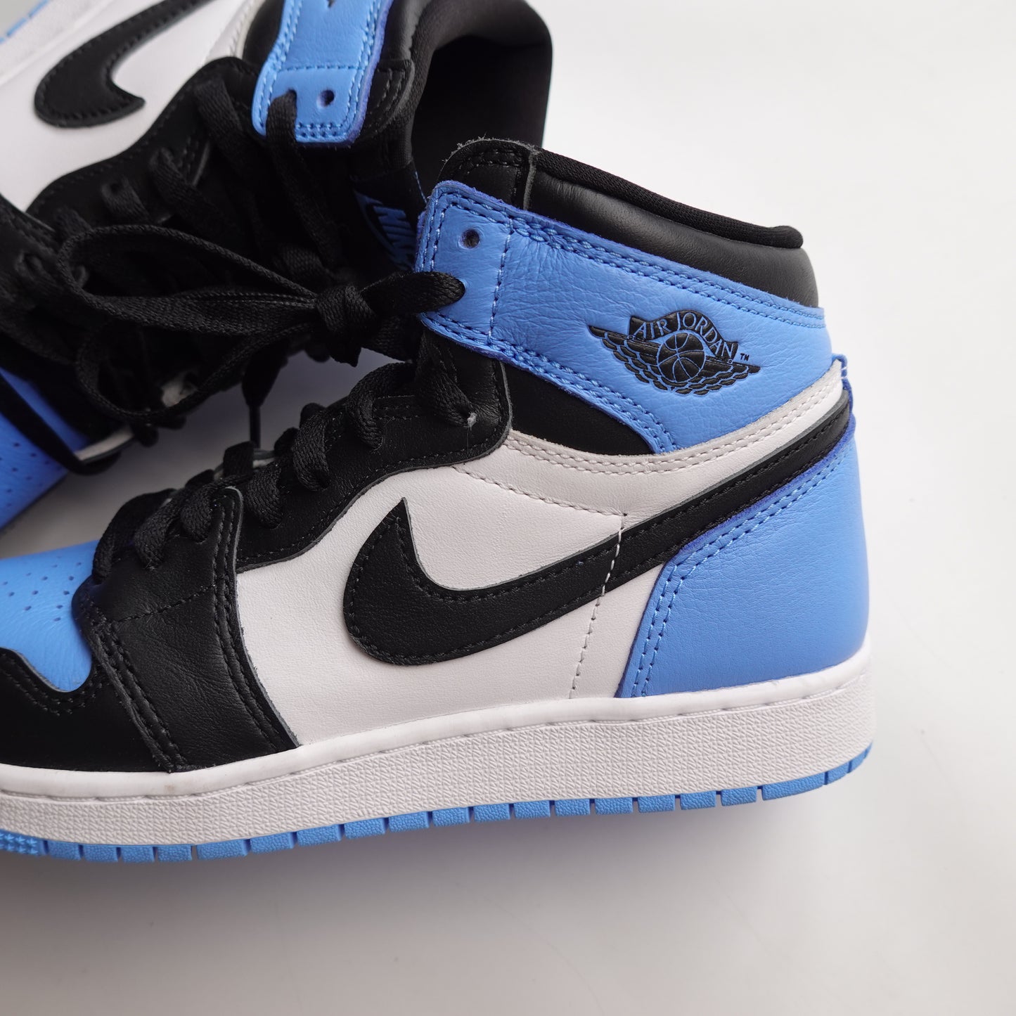 Jordan 1 Unc Toe - Size 6Y