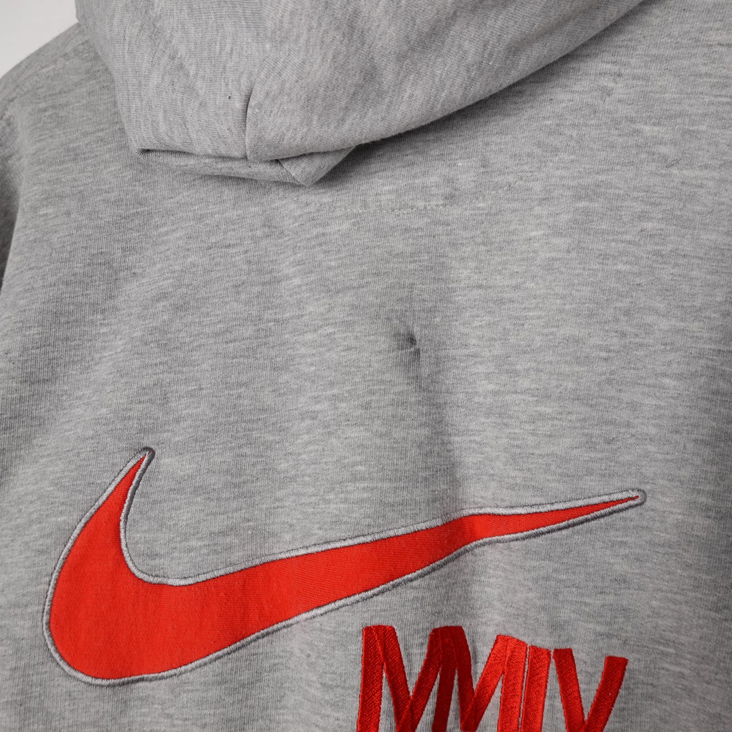 Vintage Nike Grey/Red Hoodie - Size XL
