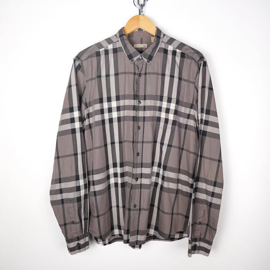 Burberry Novacheck Button Up - Size XL