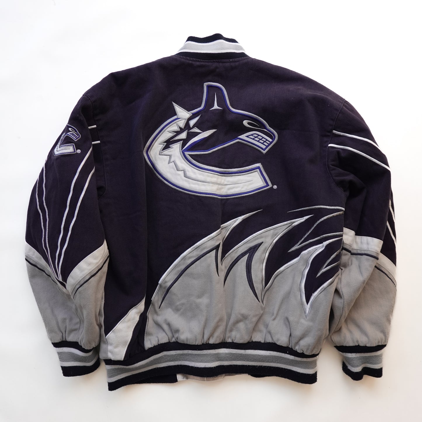 Vancouver Canucks Shark Tooth Jacket - Size L