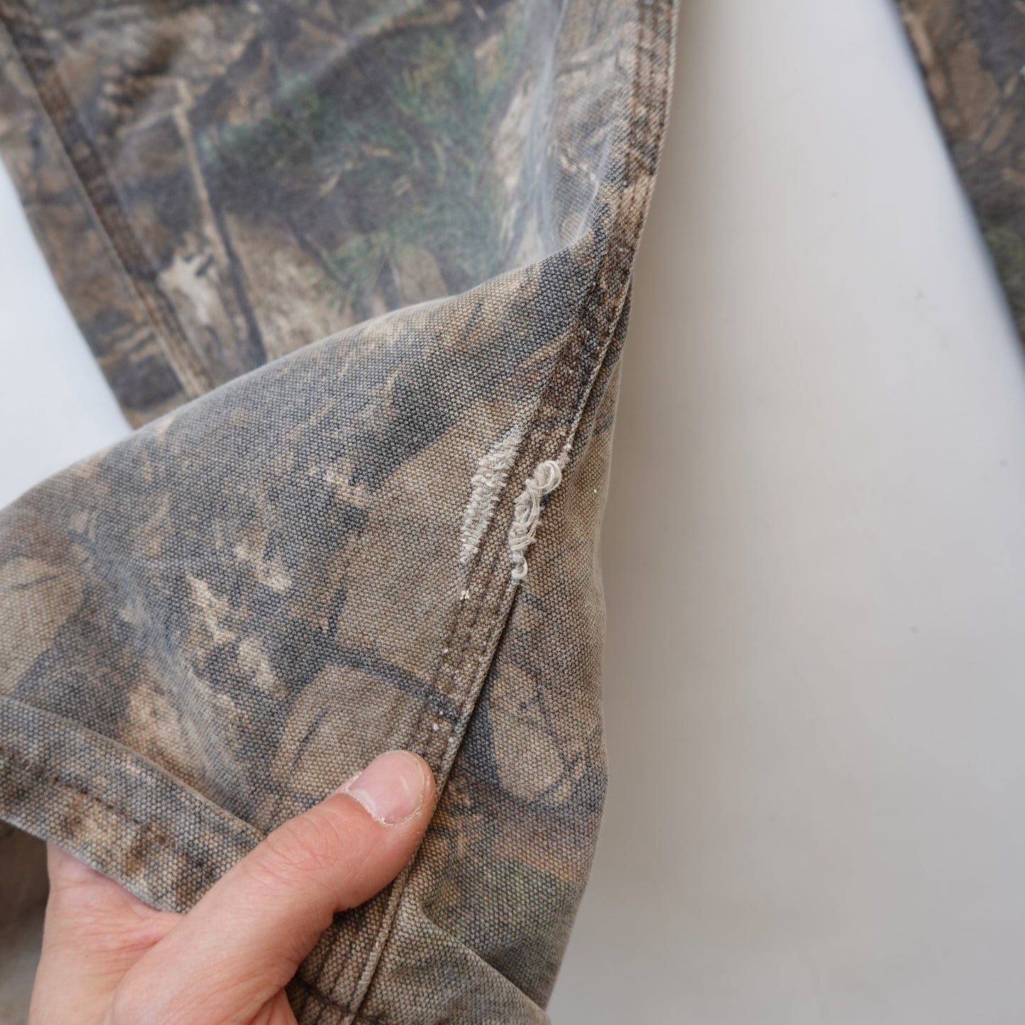 Carhartt Real Tree Camo Carpenter Pant - Size 32