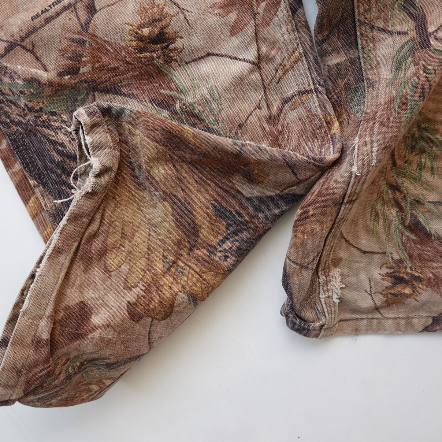 Carhartt Real Tree Camo Dungaree Pant - Size 31