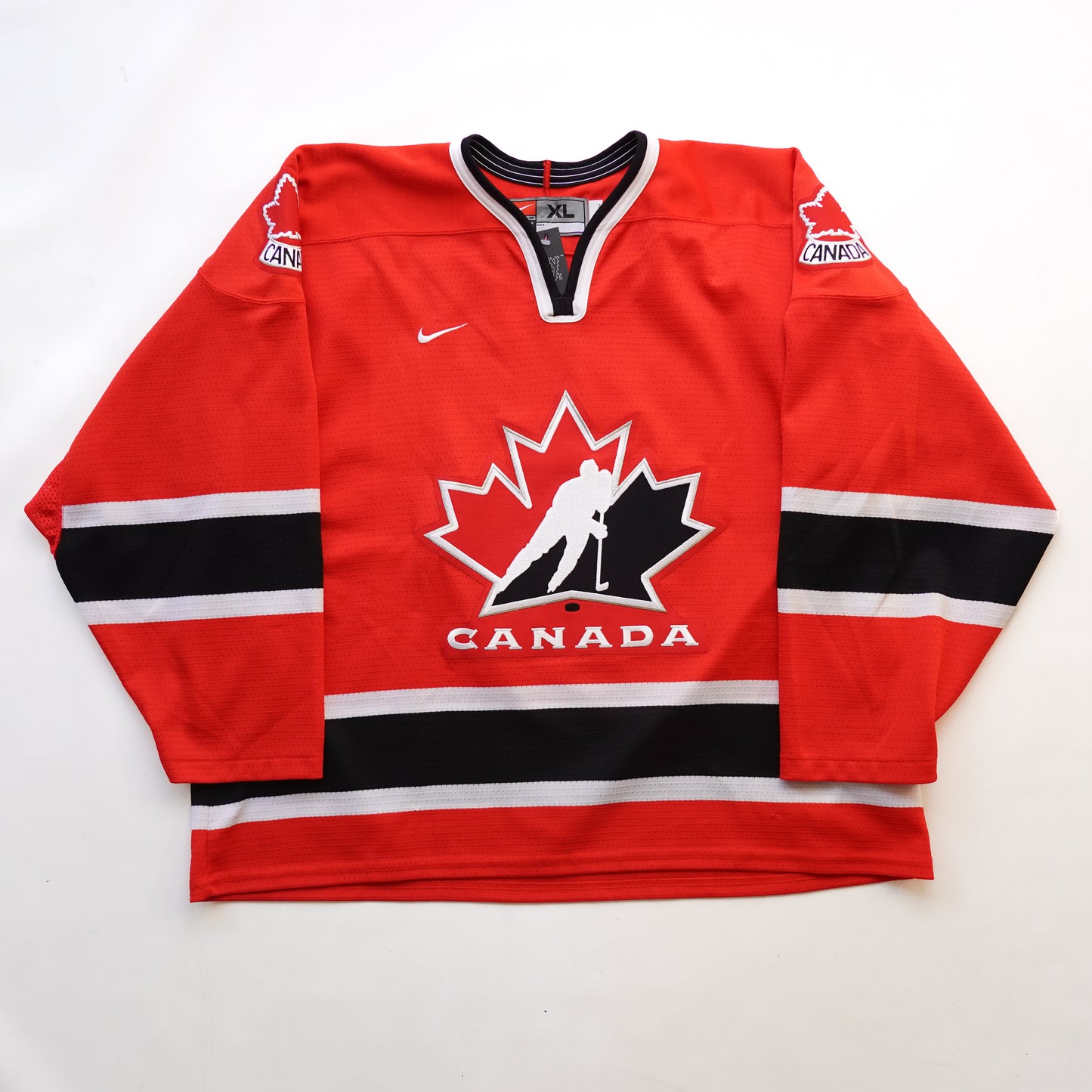 2002 Nike Team Canada Jersey - Size XL