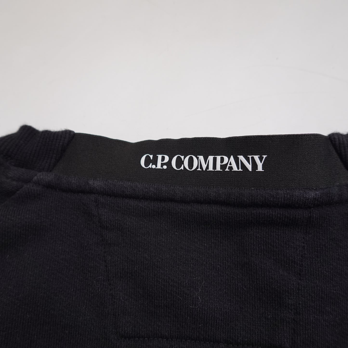 CP Company Goggle Sleeve Crew - Size L