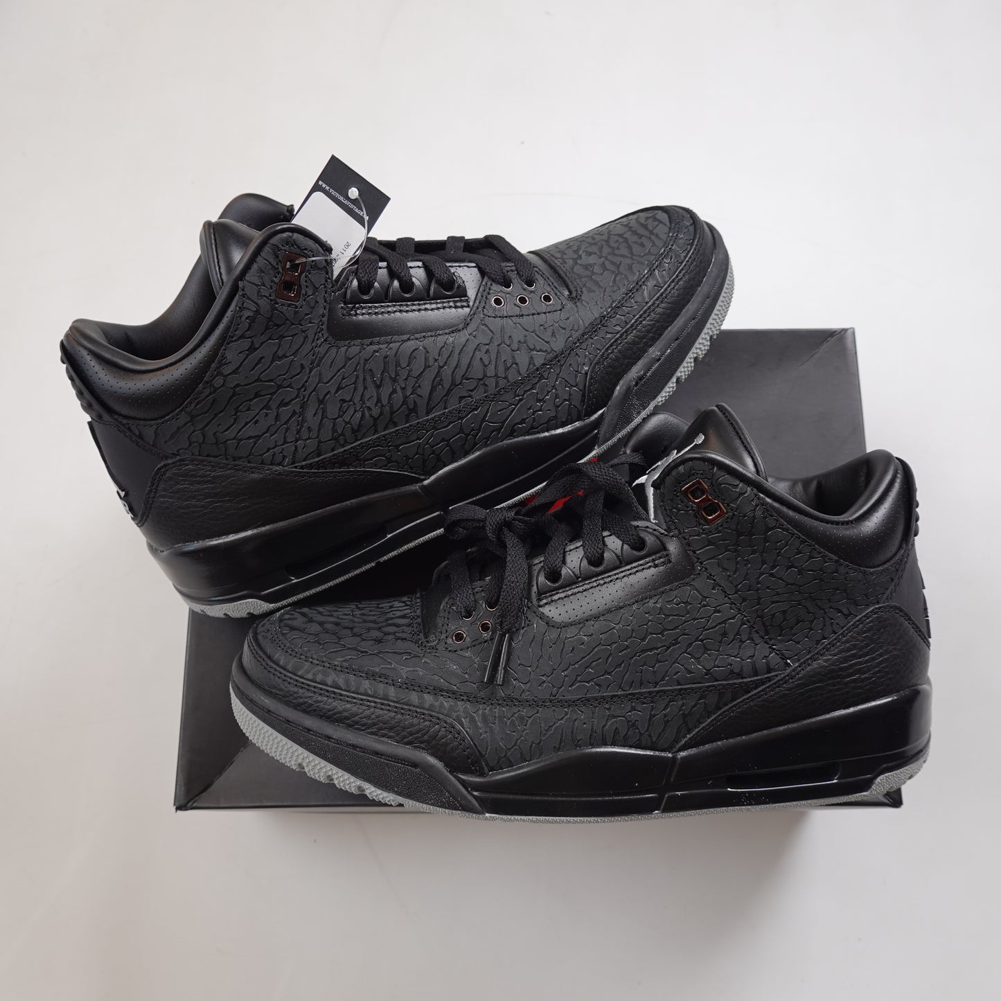 2011 Jordan 3 Black Flip - Size 10