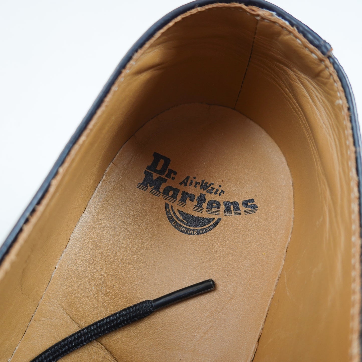 Dr. Martens 2046 Smooth Leather Oxford Shoes - Size 10