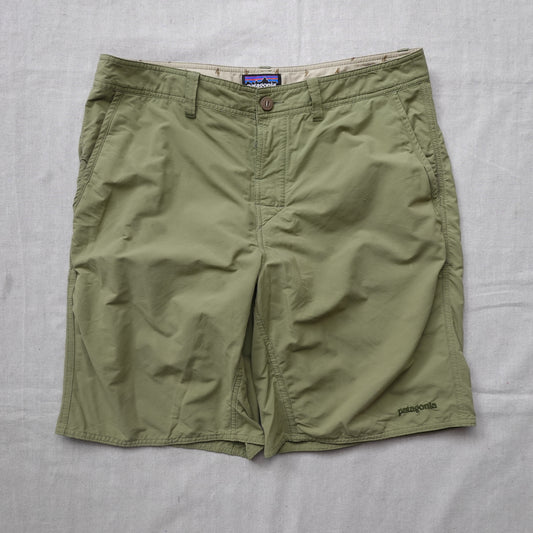Patagonia Green Outdoor Shorts - Size 36