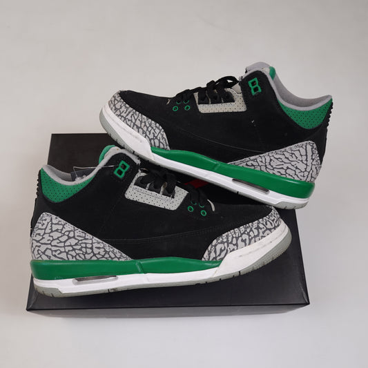Jordan 3 Pine Green - Size 6.5Y