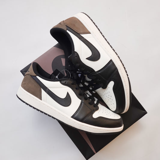 Jordan 1 Low Mocha - Size 12