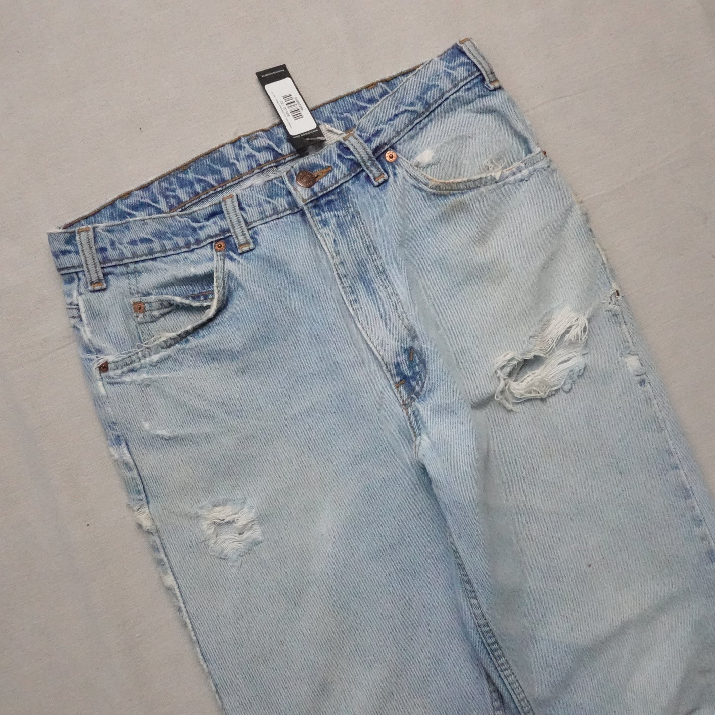 Vintage Levis 619 Distressed Denim - Size 32