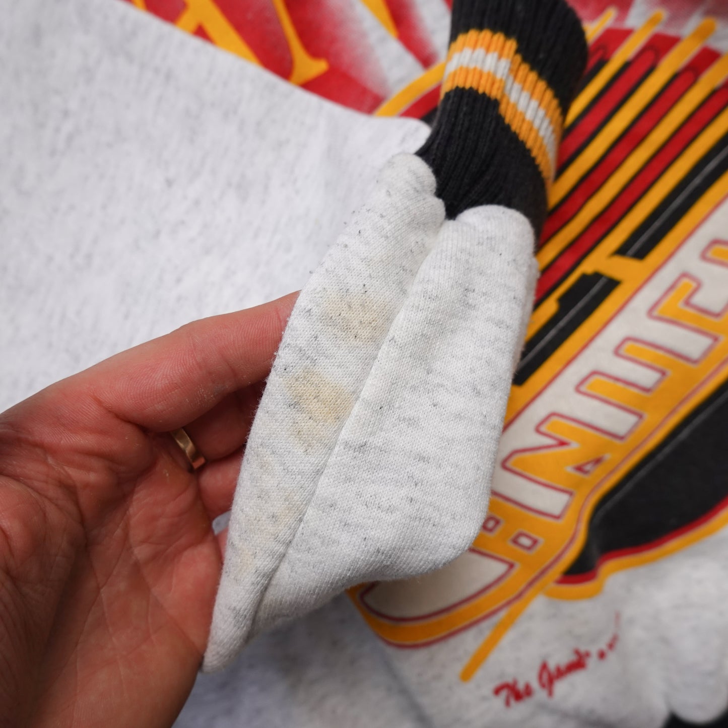 1993 Vancouver Canucks Crewneck - Size M