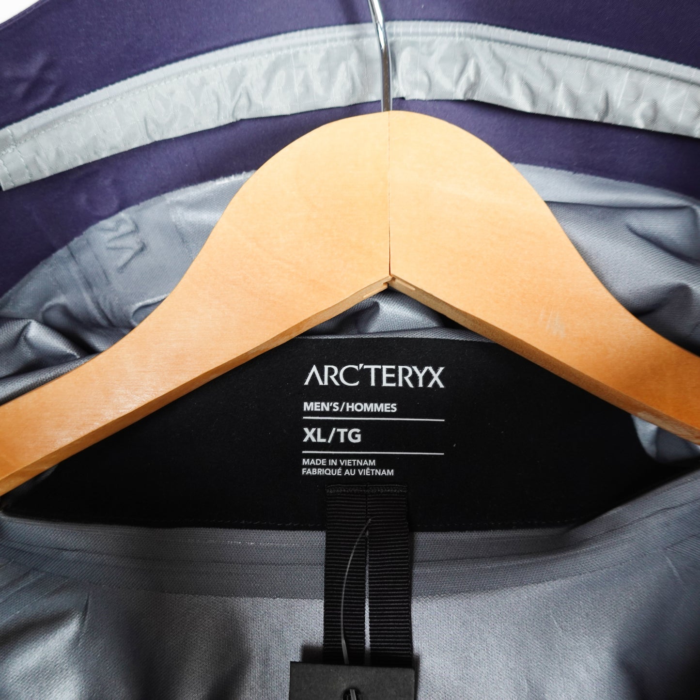 Arc’teryx x Walk Gently Beta SL Gore-Tex Jacket - Size XL