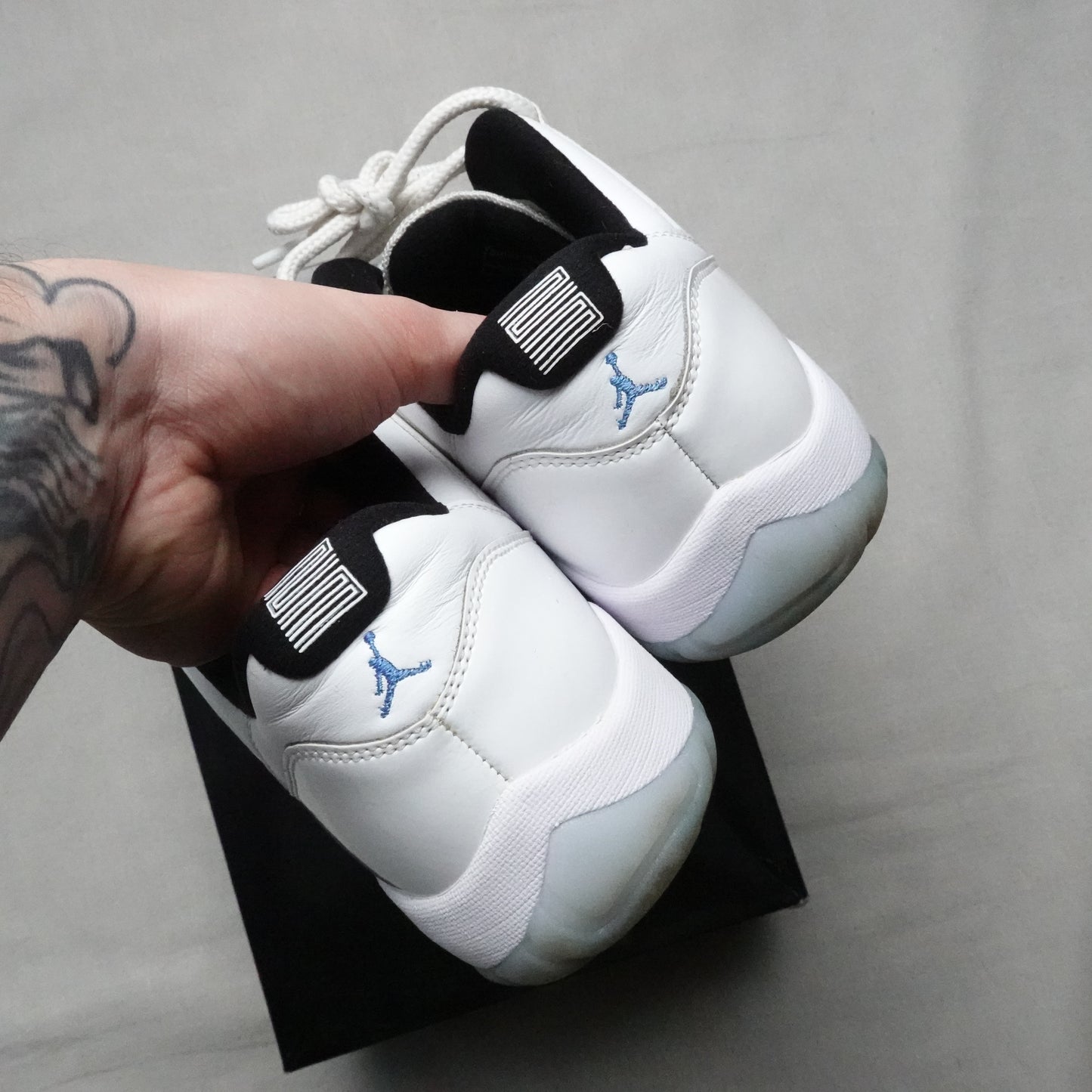 Jordan 11 Low 'Legend Blue' - Size 10.5