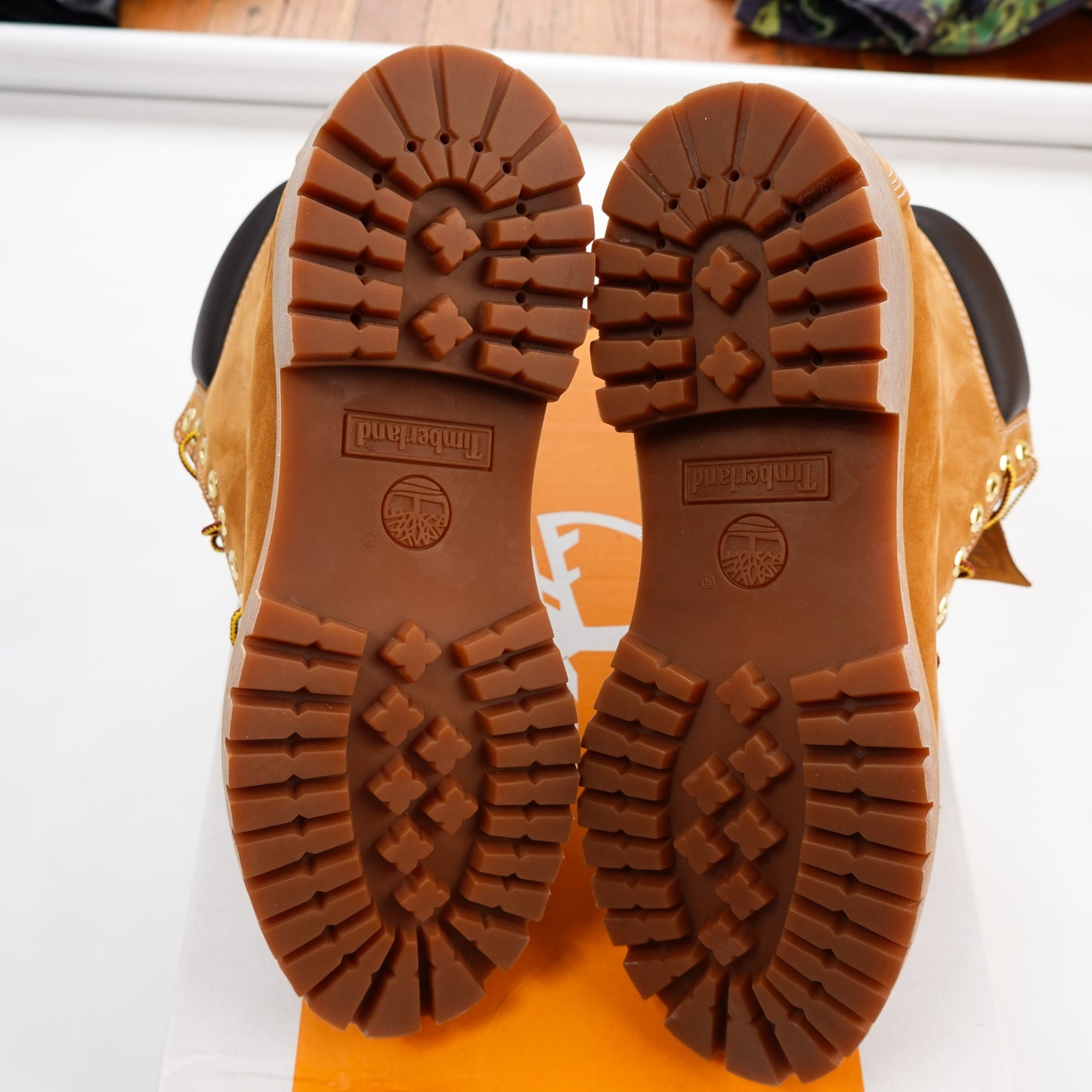 Timberland Classic Premium Boots - Size 9.5