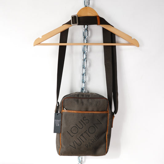 2011 Louis Vuitton Canvas Side Bag