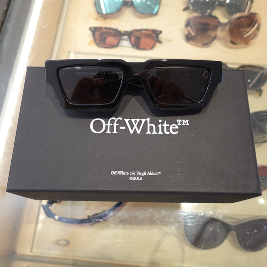 Off-White c/o Virgil Abloh Manchester Sunglasses