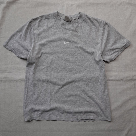 Y2K Nike Swoosh Tee - Size L