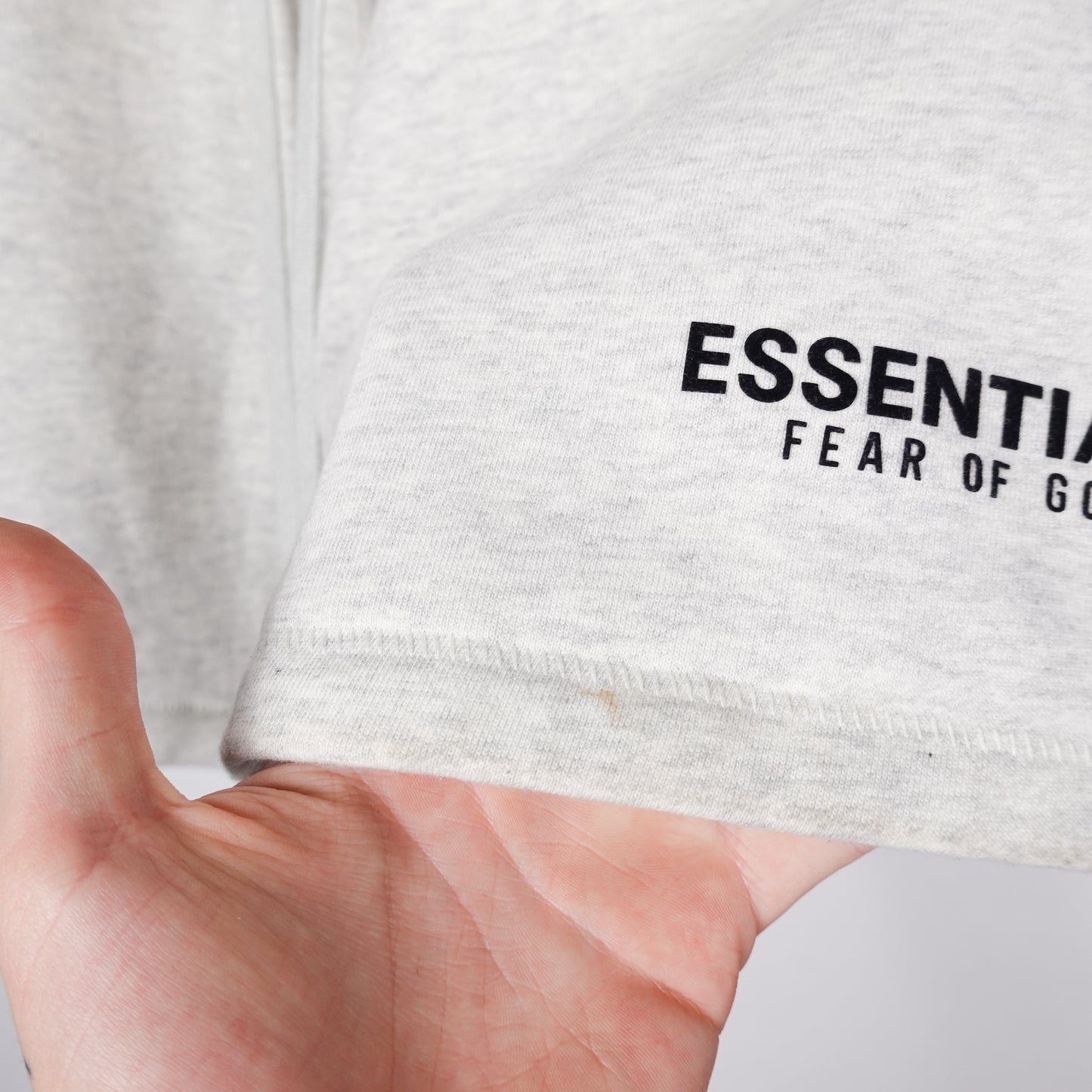 FOG Essentials Sweatshorts - Size M