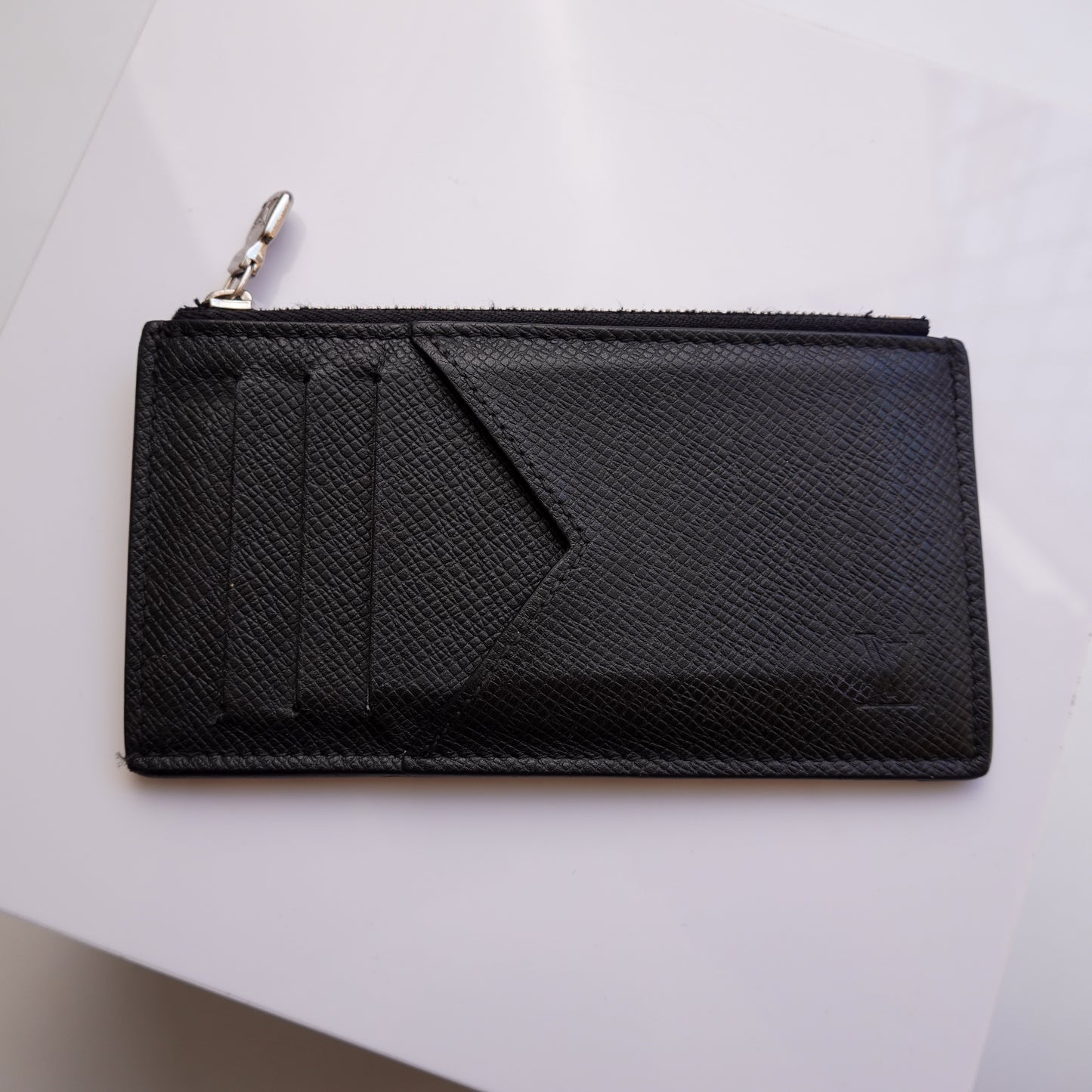 2018 Louis Vuitton Taiga Coin Card Holder