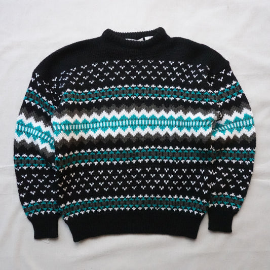 Vintage Club International Knit - Size L