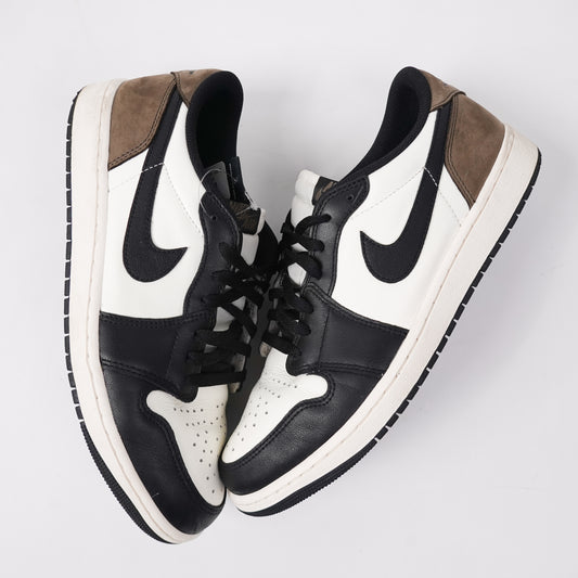 Jordan 1 Low Mocha - Size 12