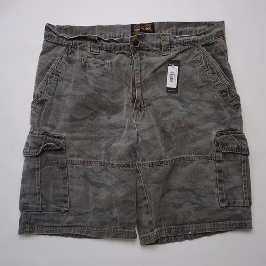 Vintage Pro Action Camo Short - Size 36