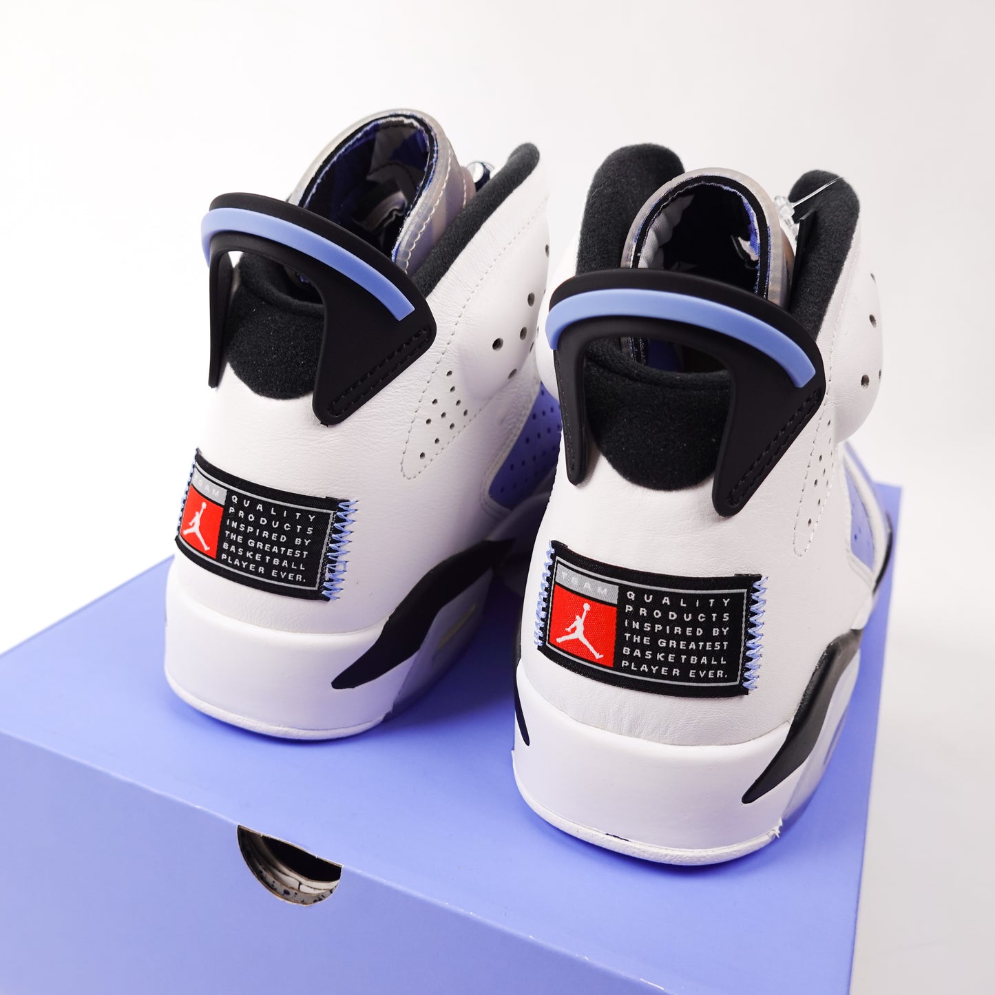 Jordan 6 UNC - Size 9.5