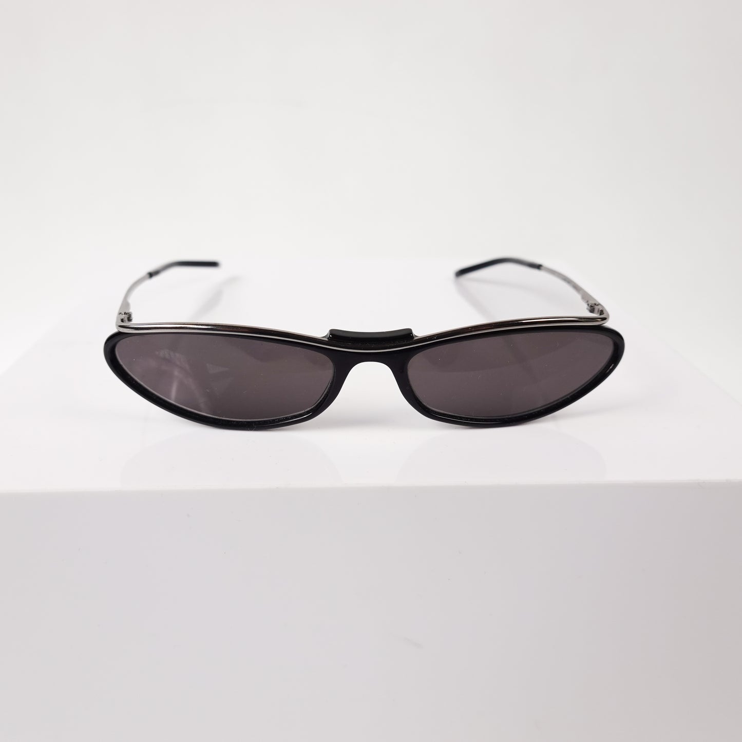 Vintage Gucci Skinny Frames