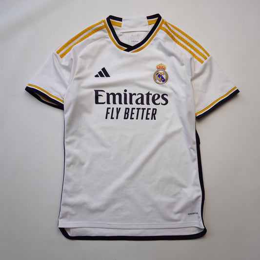 2023/24 Real Madrid Home Kit - Size M