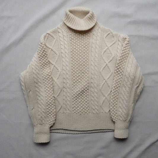 Vintage Cable Knit Sweater - Fits XL