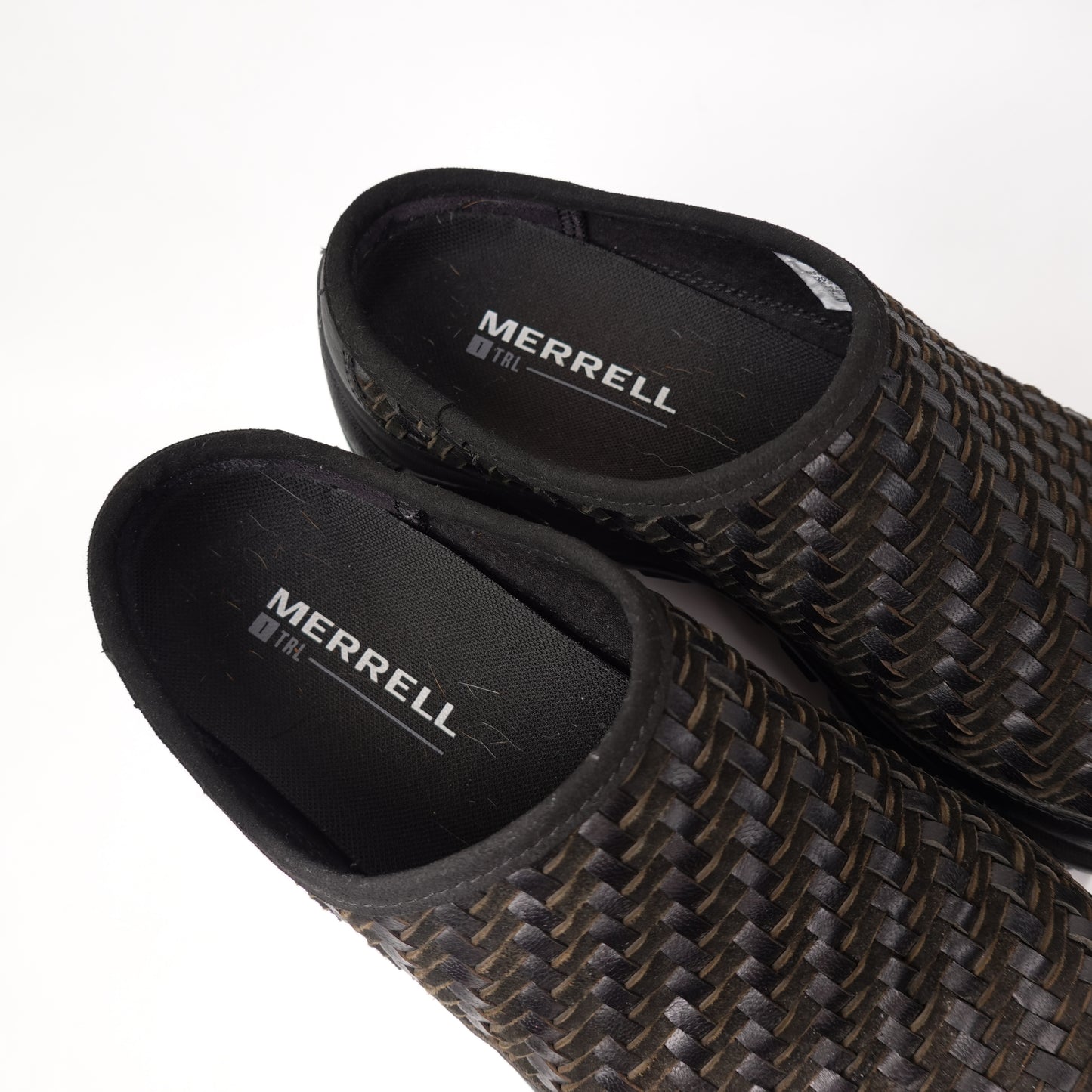 Merrell Textured Woven Clogs - Size 9