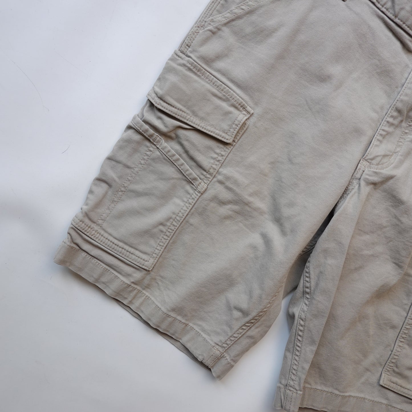 Carhartt Cargo Shorts - Size 35