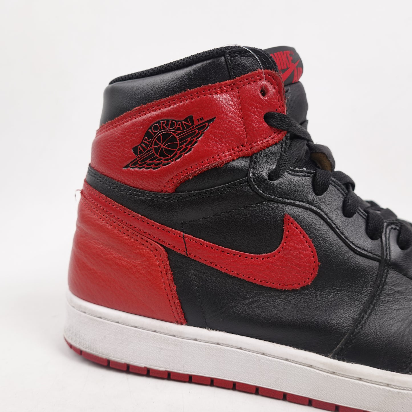 2016 Jordan 1 Banned Bred - Size 13