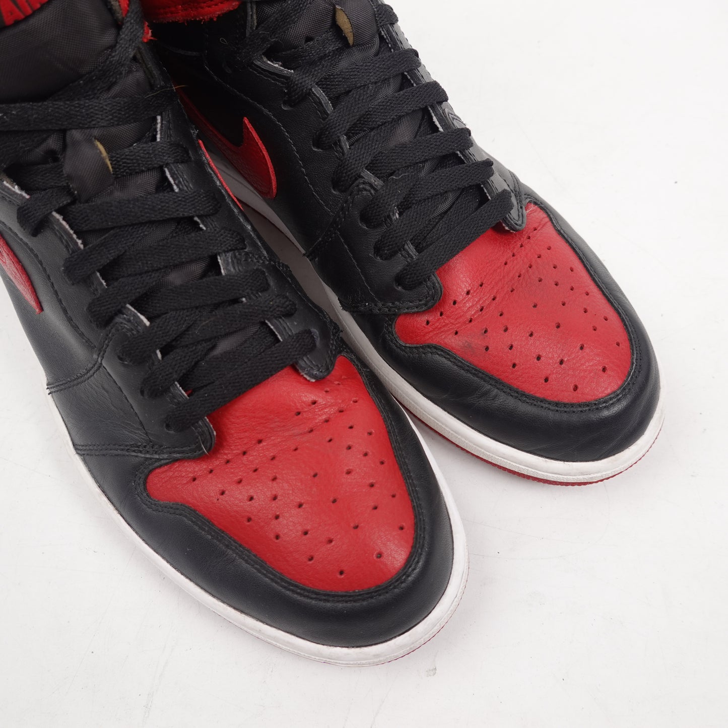 2016 Jordan 1 Banned Bred - Size 13