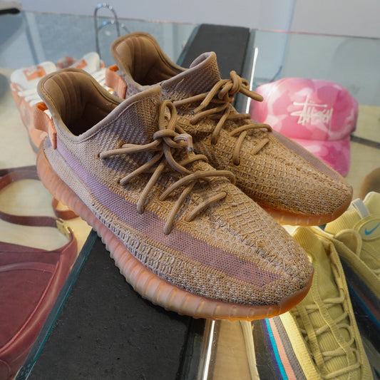 Yeezy 350 V2 'Clay' - Size 10