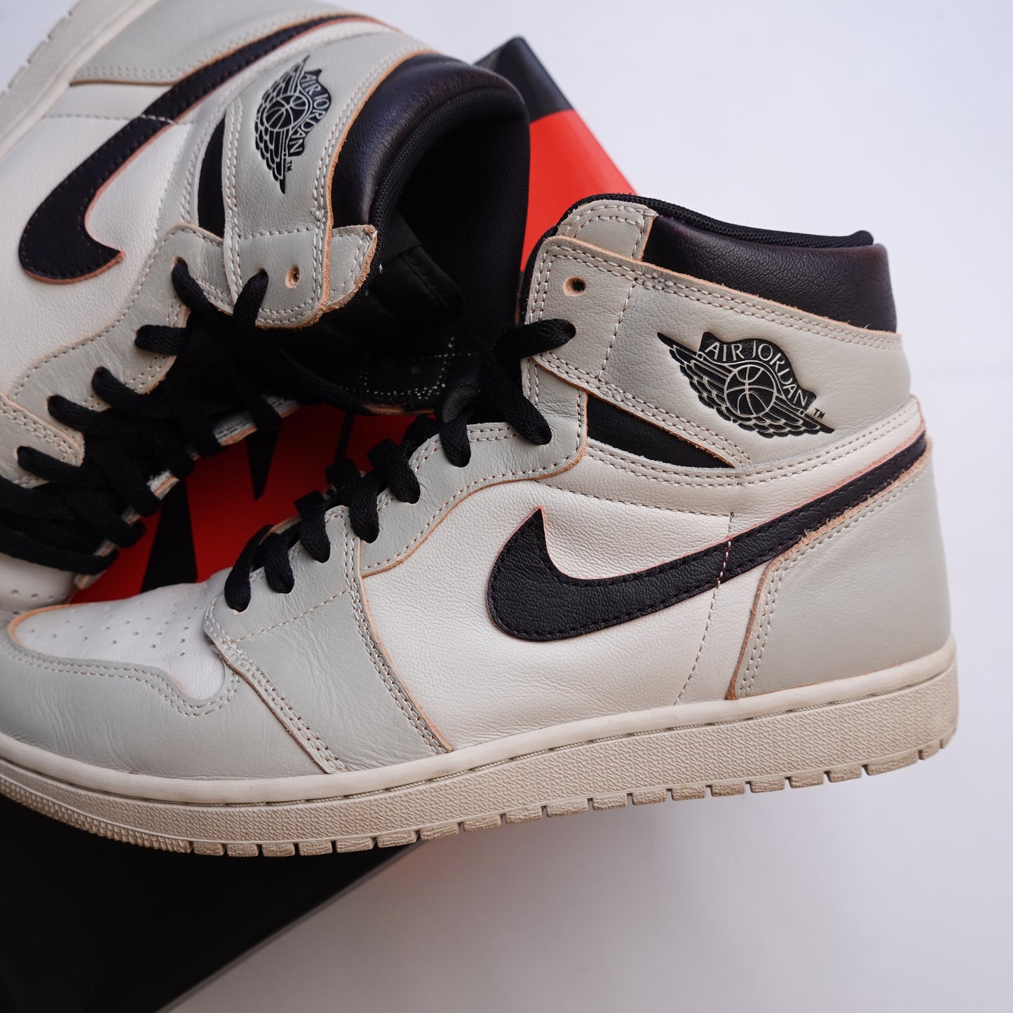 Jordan 1 'Paris to NYC' - Size 10.5