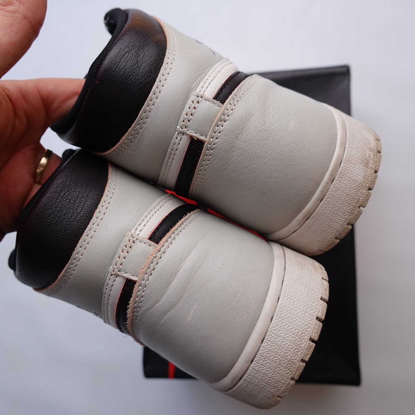 Jordan 1 'Paris to NYC' - Size 10.5