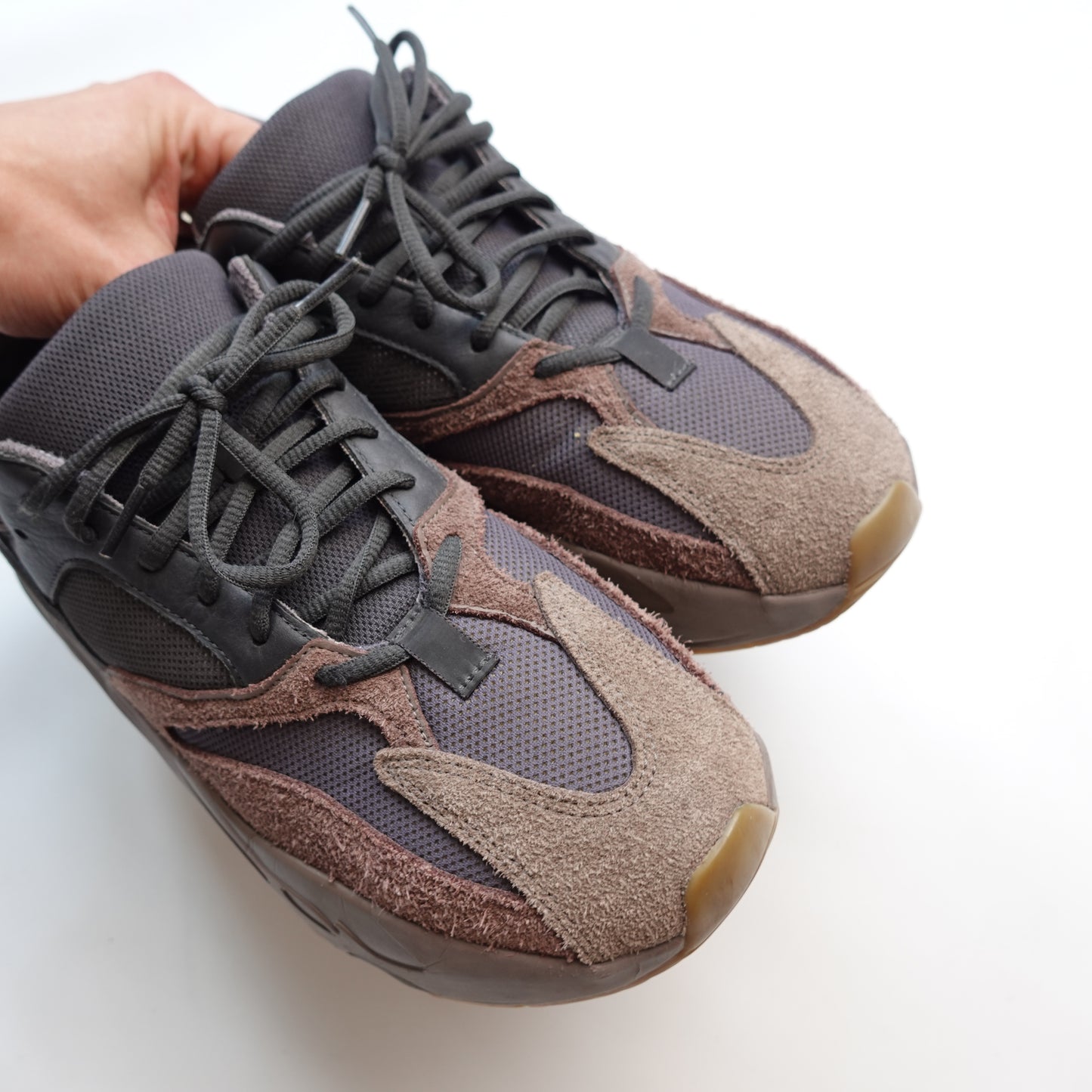 Yeezy 700 Mauve - Size 10.5