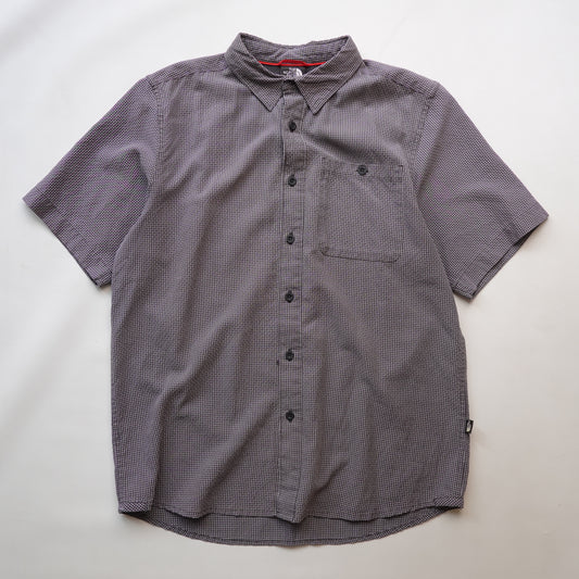 TNF Grid SS Button Up BLACK - Size M