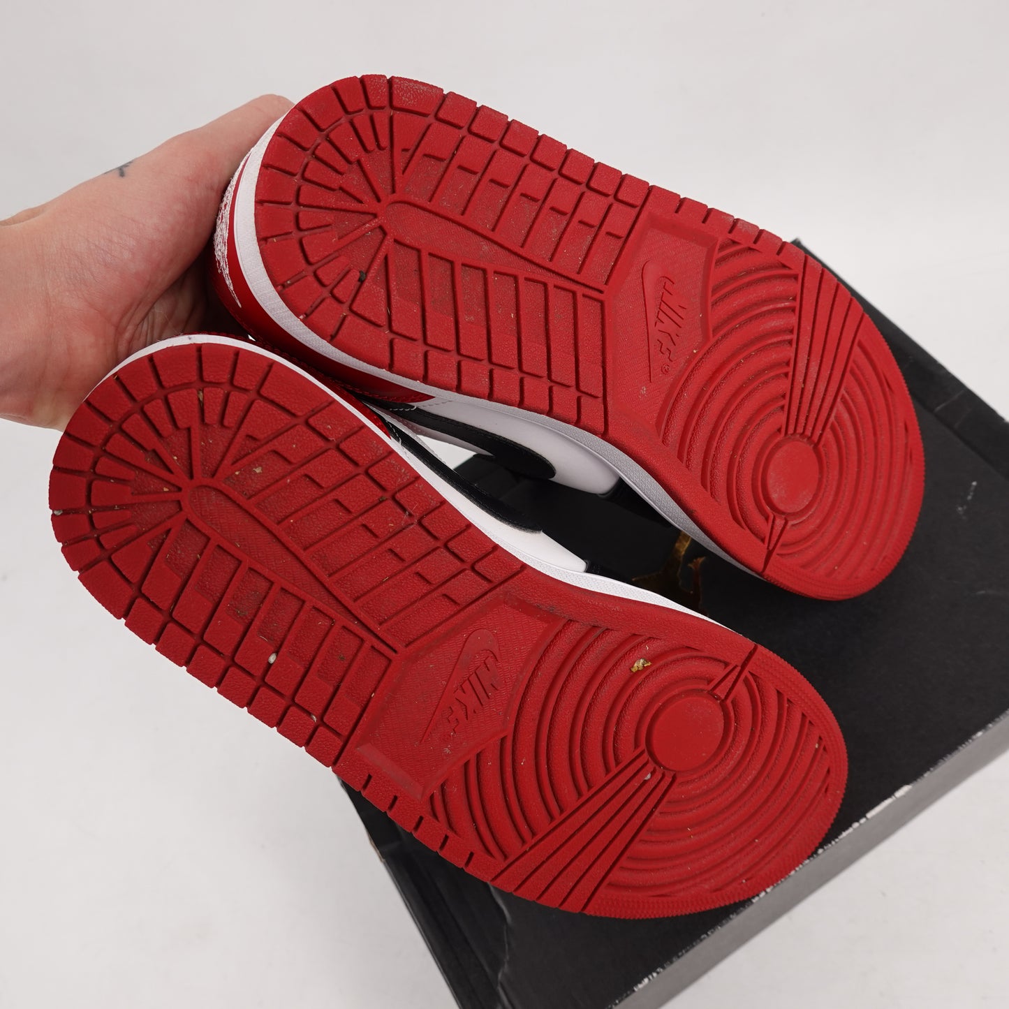2021 Jordan 1 Low Bred Toe - Size 11