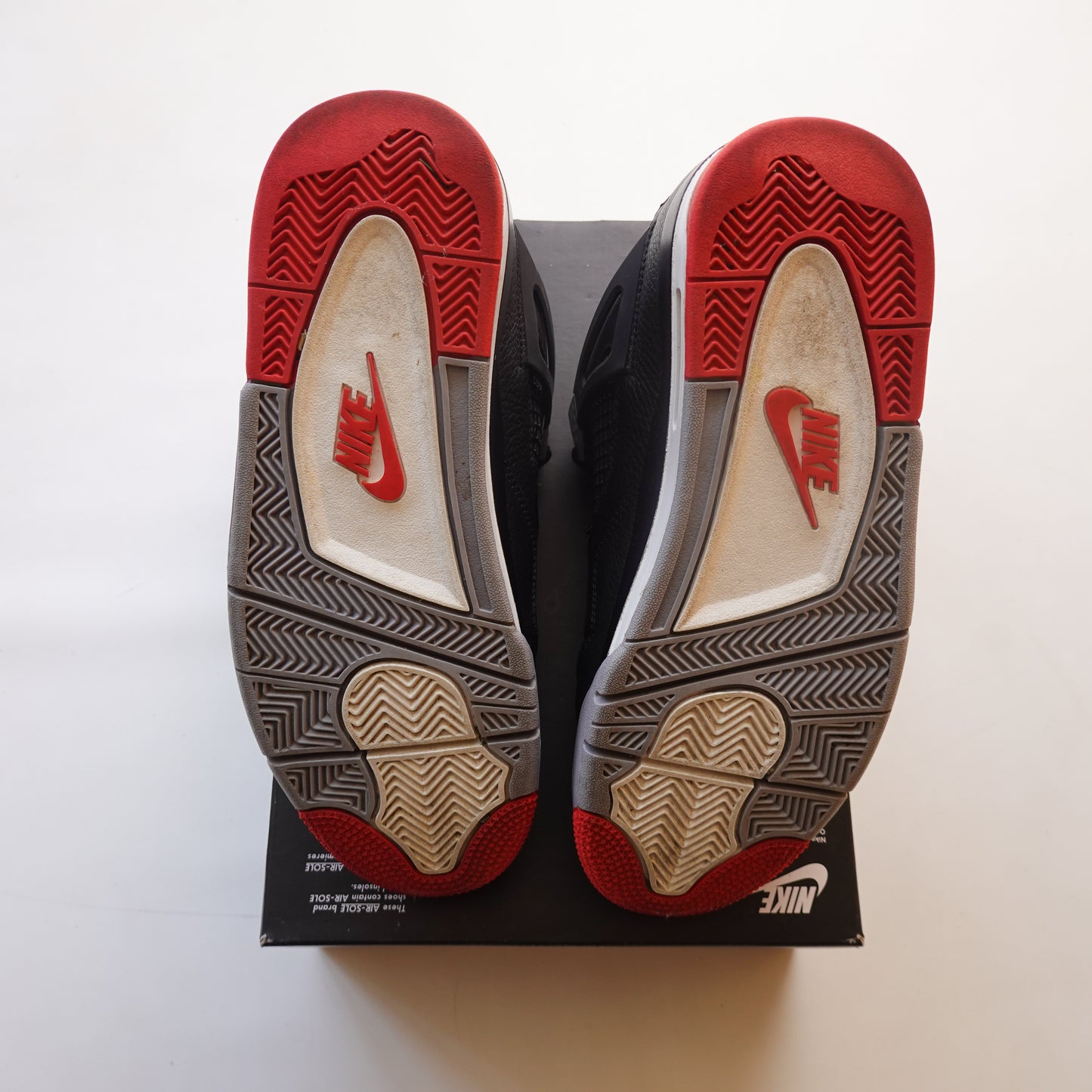 Jordan 4 Retro Bred Reimagined - Size 9