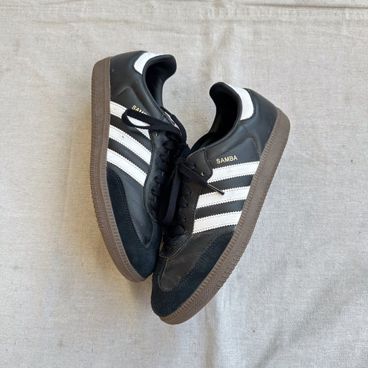 Adidas Black Samba - Size 8