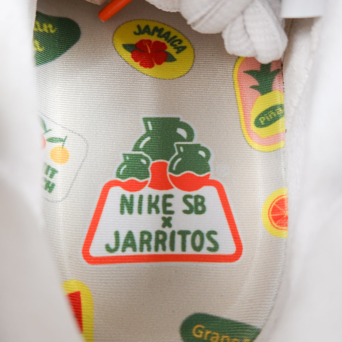 Nike SB Dunk Low Jarritos - Size 9