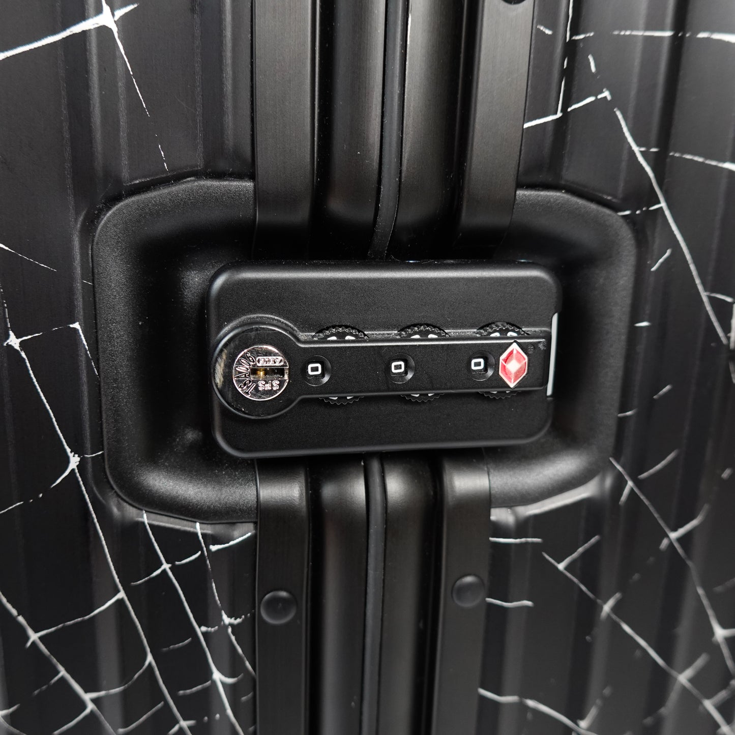 Rimowa x Supreme Spider Web Check In Luggage - Size L