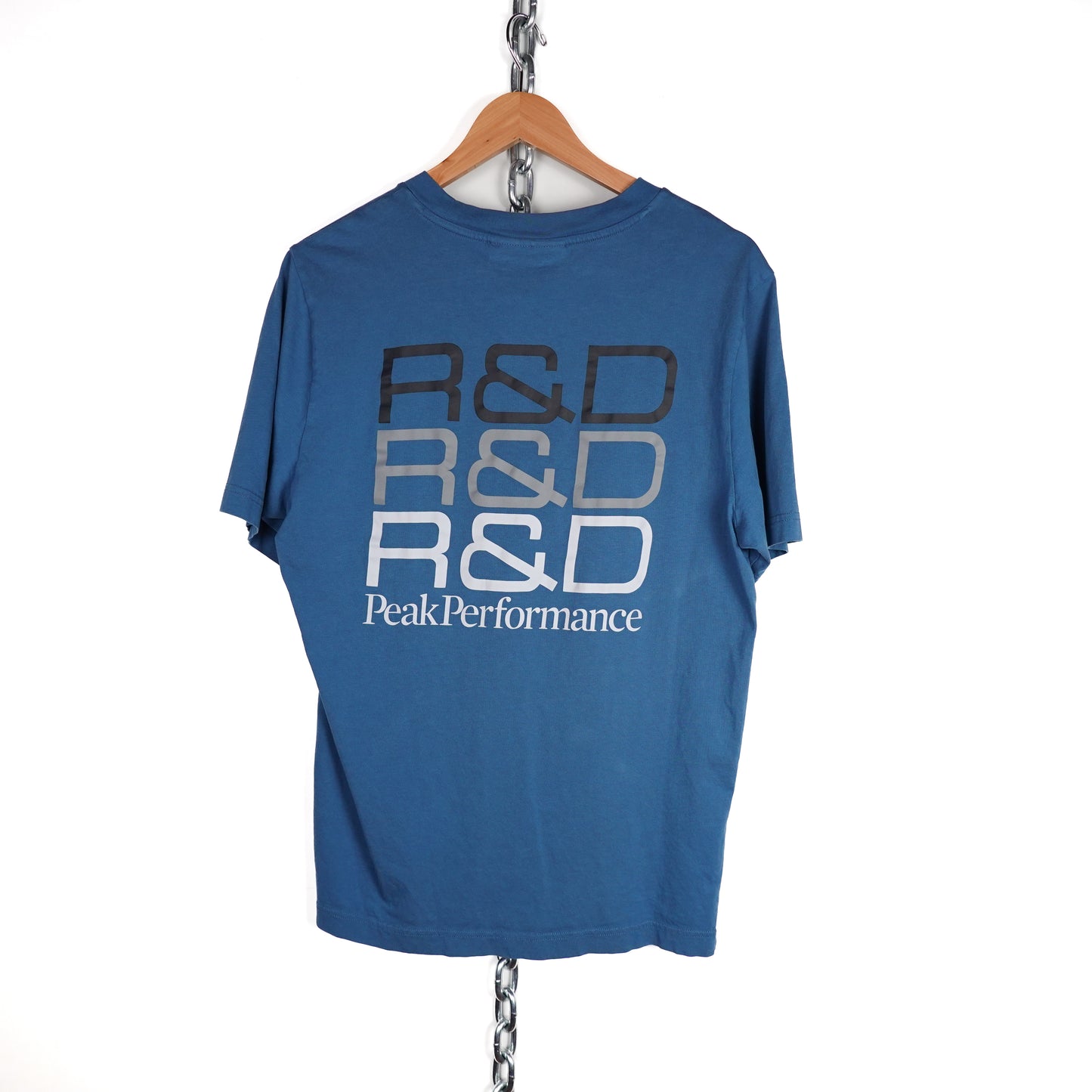 Peak Performance T-Shirt - Size M
