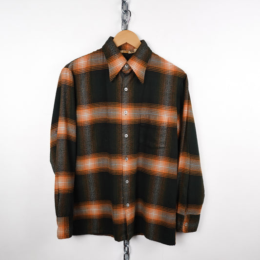 Vintage Button up - Size M