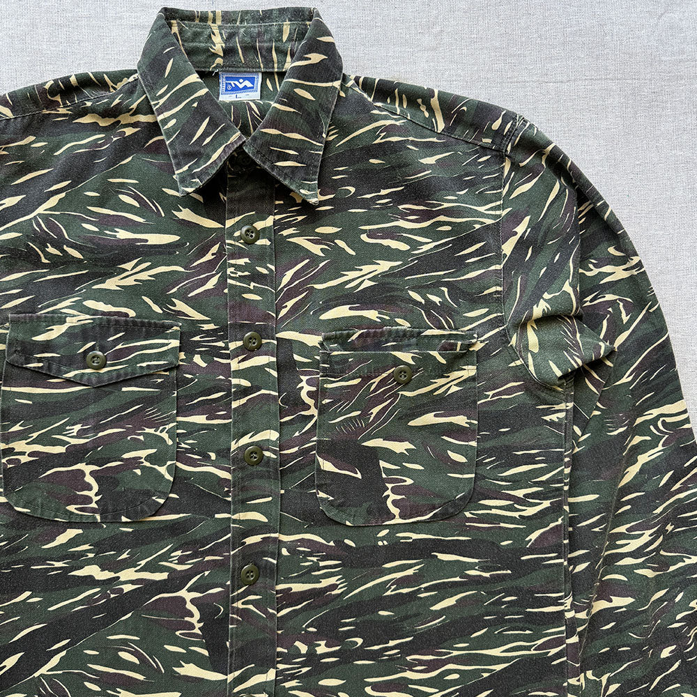 Vintage Tiger Camo Button Up - Size L