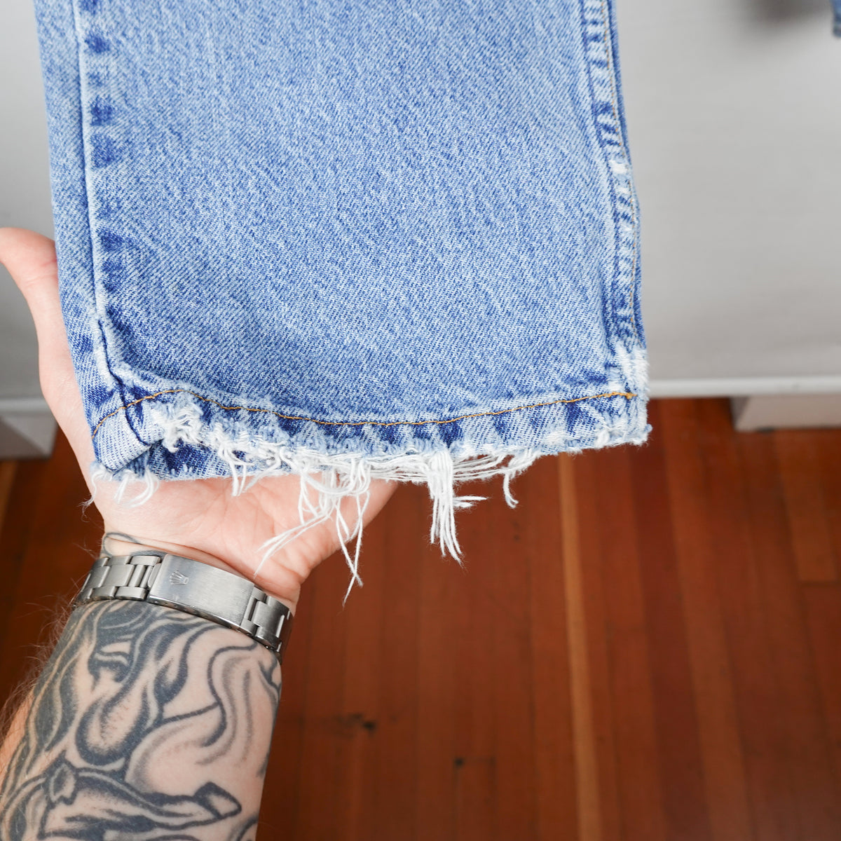 Vintage Gap Distressed Jeans - Size 33