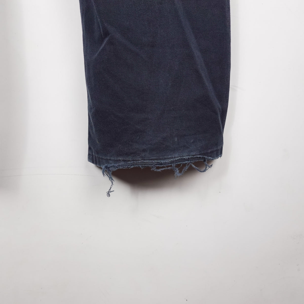 Levi's Navy Chino Pant - Size 38