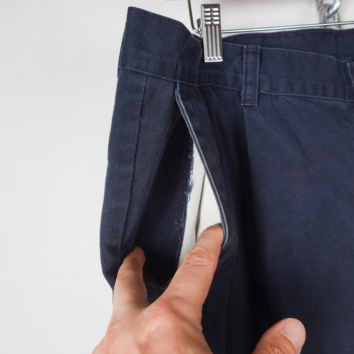 Levi's Navy Chino Pant - Size 38